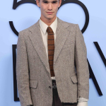 Filename=012.jpg
Filesize=1578KiB
Dimensions=1404x2048
Date added=Feb 13, 2026 012.jpg